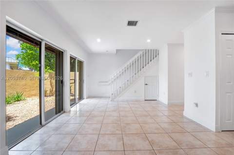 7711 SW 94th Ter, Miami FL - photo 6 of 38