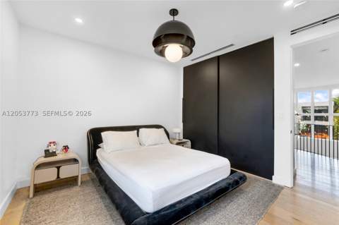 7541 NW 100th Ave, Doral FL - photo 14 of 68