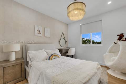 7541 NW 100th Ave, Doral FL - photo 7 of 68