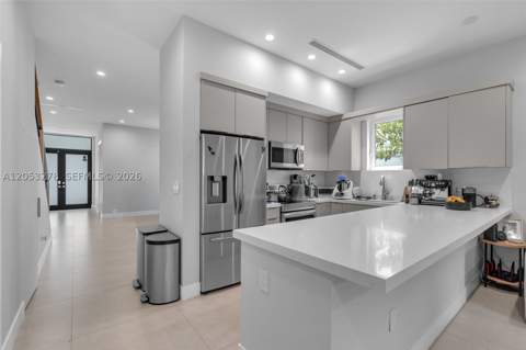 3769 SW 27th Ln 3769, Miami FL - photo 12 of 52