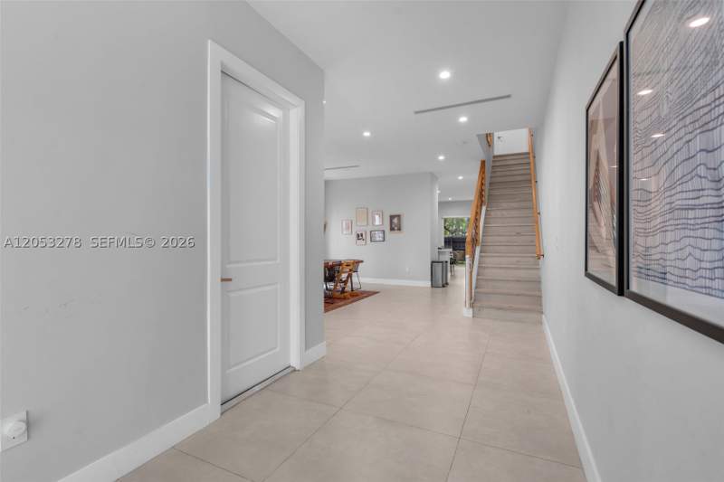 3 bedroom Townhouse at 3769 SW 27th Ln 3769, Douglas Manor, Miami — photo 5