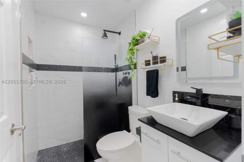 18928 NW 63rd Ct Cir, Hialeah FL - photo 11 of 28