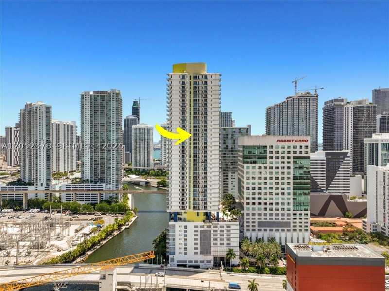 0 bedroom Condominium at 185 SW 7th St 3100, Latitude On The River Con, Miami — photo 1