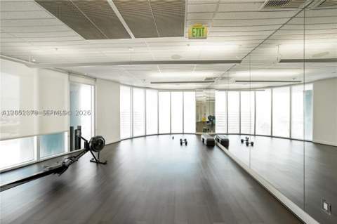 185 SW 7th St 3100, Miami FL - photo 13 of 19