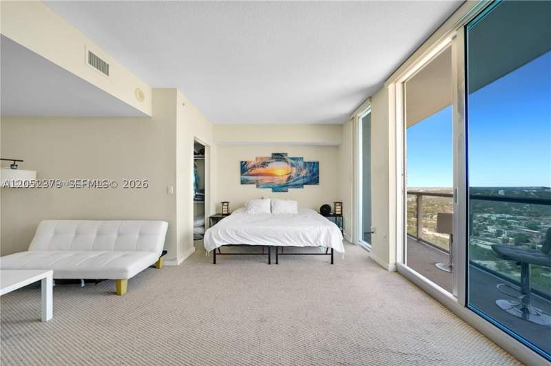 0 bedroom Condominium at 185 SW 7th St 3100, Latitude On The River Con, Miami — photo 2