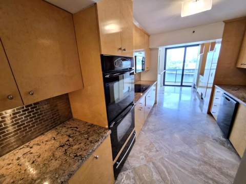 19667 Turnberry Way 4J, Aventura FL - photo 23 of 54