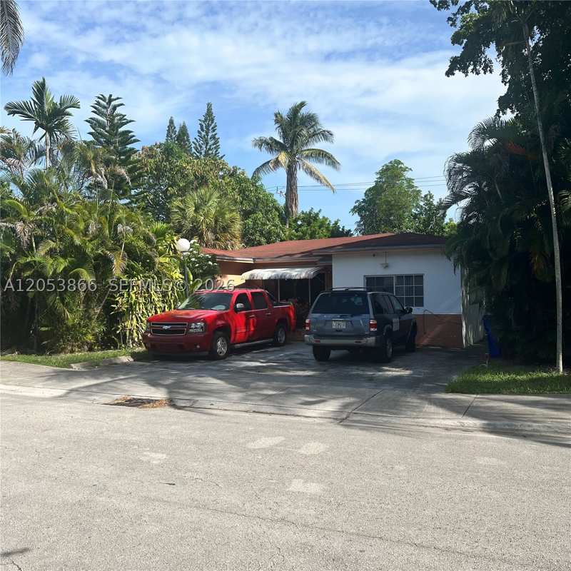 3 bedroom SingleFamilyResidence at 1760 NE 160th St, Fulford By The Sea Sec H, North Miami Beach — photo 1