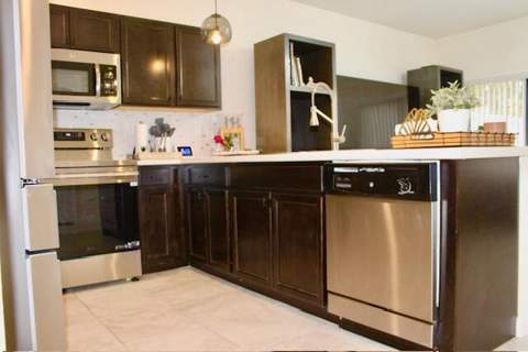 9207 W 33rd Lane, Hialeah FL - photo 11 of 45