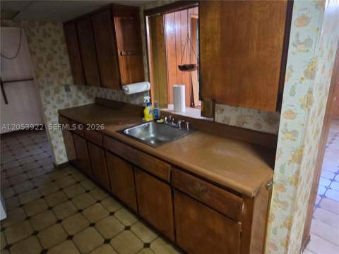 8920 SW 20th St, Miami FL - photo 9 of 15
