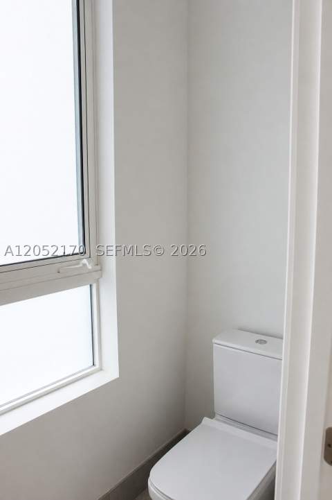 9151 NW 33rd St, Doral FL - photo 15 of 24