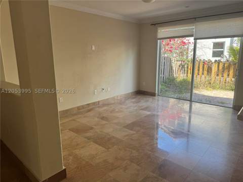 7651 NW 114th Path, Doral FL - photo 6 of 24