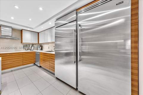 8877 Collins Ave Ph-2, Surfside FL - photo 10 of 52