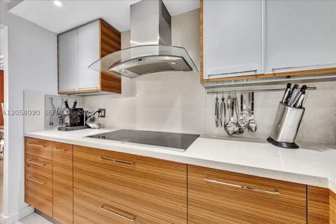 8877 Collins Ave Ph-2, Surfside FL - photo 12 of 52