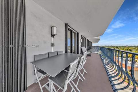 8877 Collins Ave Ph-2, Surfside FL - photo 24 of 52