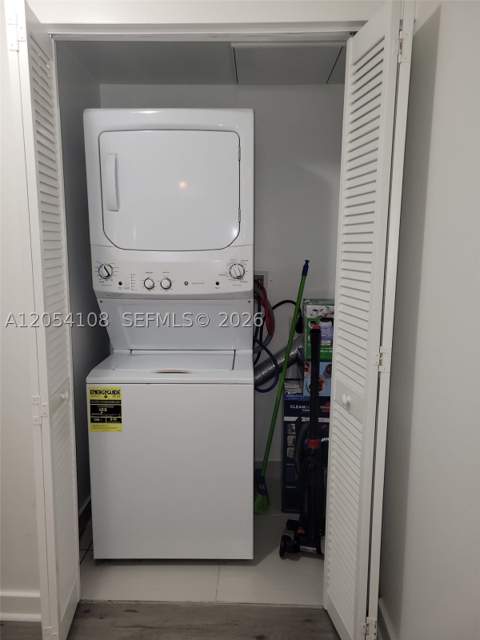4250 Biscayne Blvd 806, Miami FL - photo 12 of 26