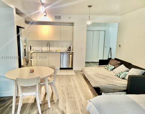 4250 Biscayne Blvd 806, Miami FL - photo 7 of 26