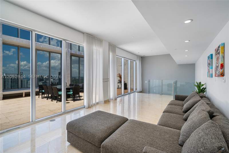 3 bedroom Condominium at 495 Brickell 5705, Icon Brickell No Two, Miami — photo 3