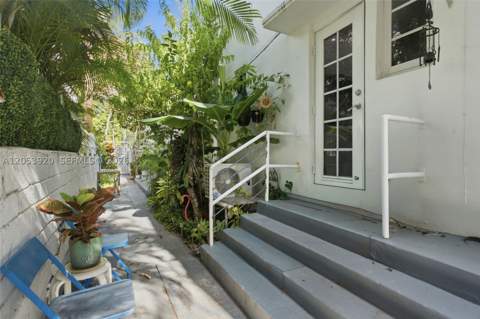 750 Espanola Way 5, Miami Beach FL - photo 6 of 11