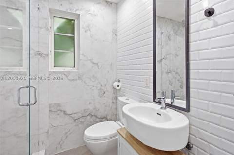 750 Espanola Way 5, Miami Beach FL - photo 7 of 11