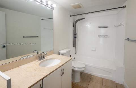 1750 N Bayshore Dr 1814, Miami FL - photo 16 of 28
