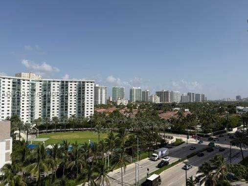 1 bedroom Condominium at 19201 Collins Ave 837, The Aventura Beach Club C, Sunny Isles Beach — photo 3