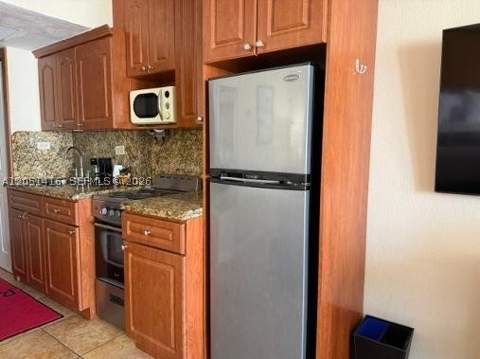 19201 Collins Ave 837, Sunny Isles Beach FL - photo 7 of 8