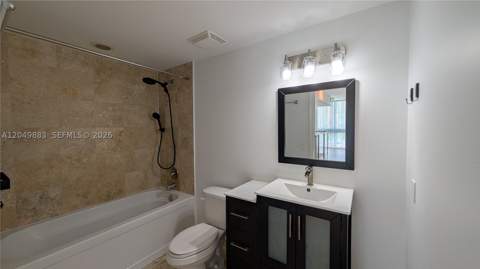 350 S Miami Ave 704, Miami FL - photo 13 of 39