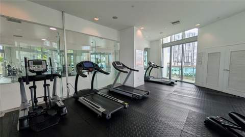 350 S Miami Ave 704, Miami FL - photo 21 of 39