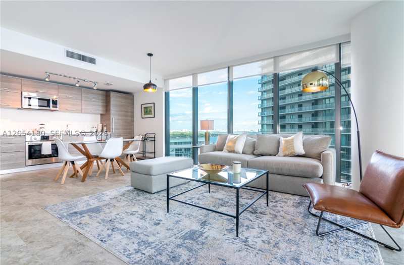 1 bedroom Condominium at 650 NE 32nd St 1507, Paraiso Bay Condo, Miami — photo 1