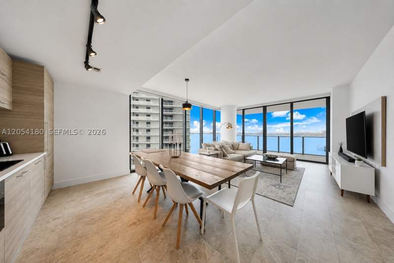 1 bedroom Condominium at 650 NE 32nd St 1507, Paraiso Bay Condo, Miami — photo 2