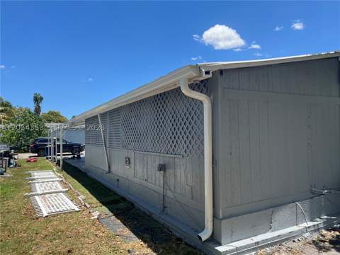20016 NW 56 Ave, Miami Gardens FL - photo 12 of 26