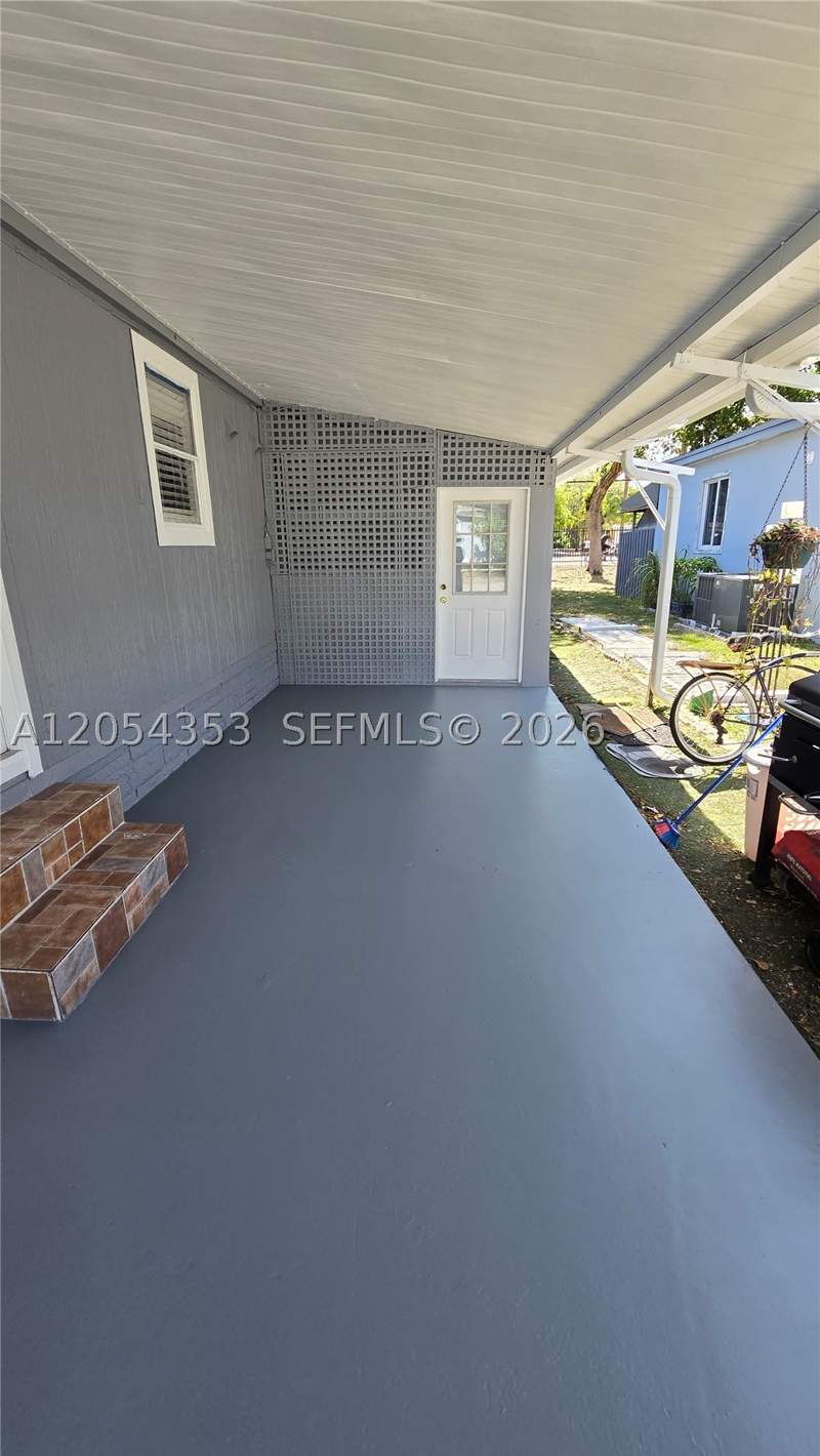 4 bedroom MobileHome at 20016 NW 56 Ave, Royal Country, Miami Gardens — photo 5