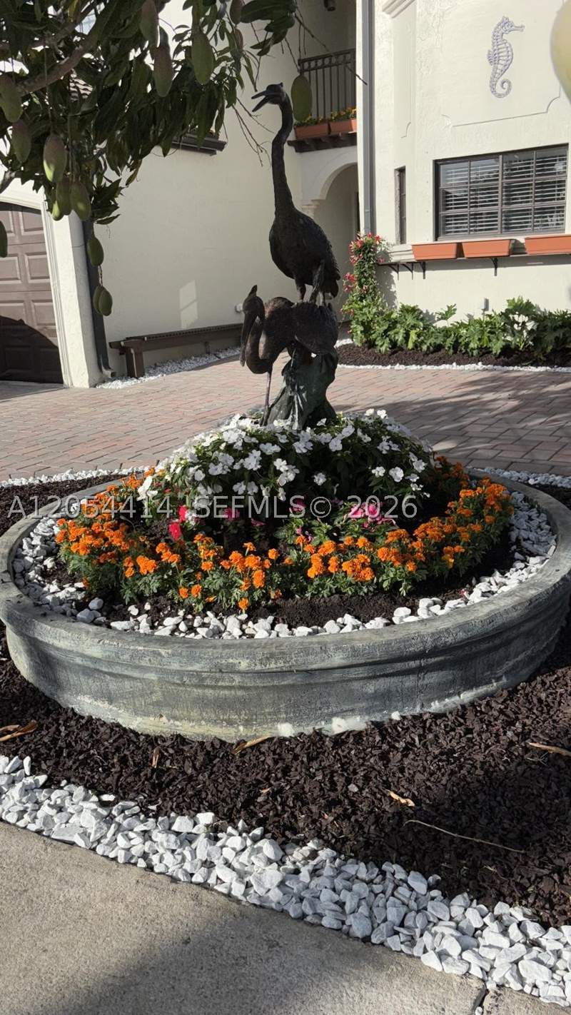 3 bedroom SingleFamilyResidence at 16401 SW 141st Ave, Laguna Ponds Sec 2, Miami — photo 3