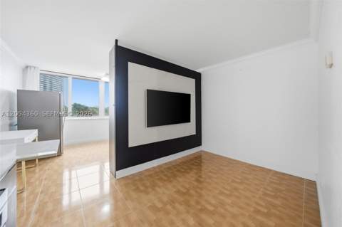 19201 Collins Ave 341, Sunny Isles Beach FL - photo 18 of 28