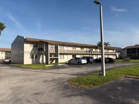 10350 SW 220th St 144, Cutler Bay FL - photo 14 of 15