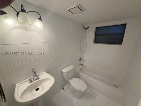 10350 SW 220th St 144, Cutler Bay FL - photo 8 of 15