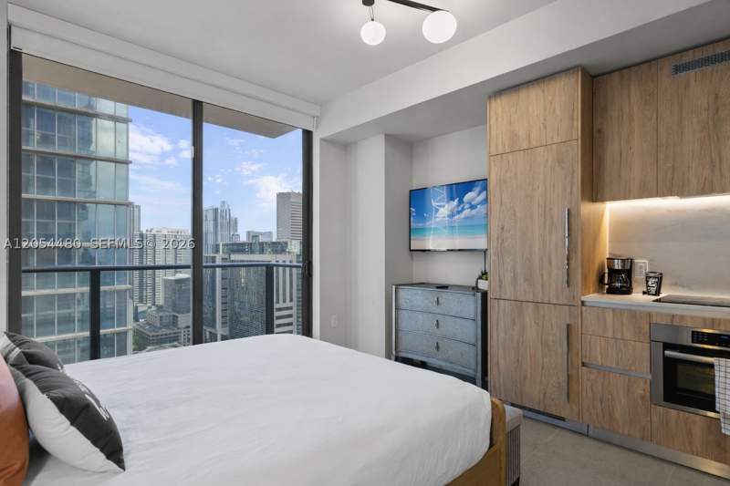 0 bedroom Condominium at 11 NE 6th St 2102, The Crosby Miami Worldcent, Miami — photo 3