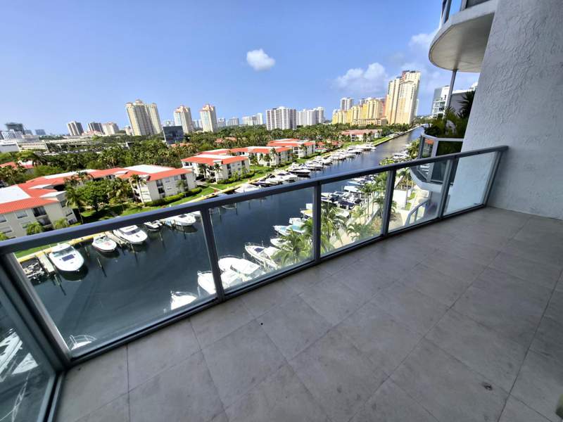 2 bedroom Condominium at 3029 NE 188th Street 805, Uptown Marina Lofts Condo, Aventura — photo 2