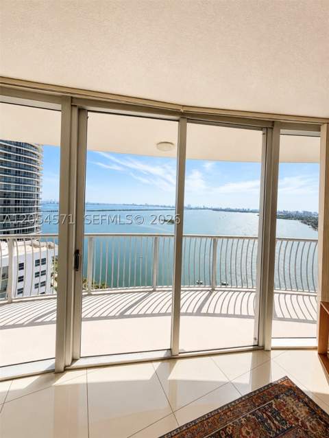 1750 N Bayshore Dr 4201, Miami FL - photo 6 of 24
