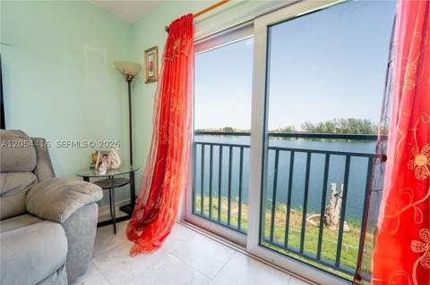 9917 W Okeechobee Rd 3-306, Hialeah Gardens FL - photo 11 of 27