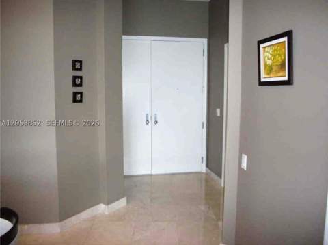 808 Brickell Key Dr 606, Miami FL - photo 10 of 13