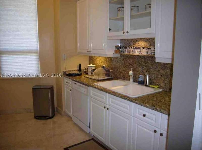 2 bedroom Condominium at 808 Brickell Key Dr 606, Two Tequesta Point Condo, Miami — photo 4