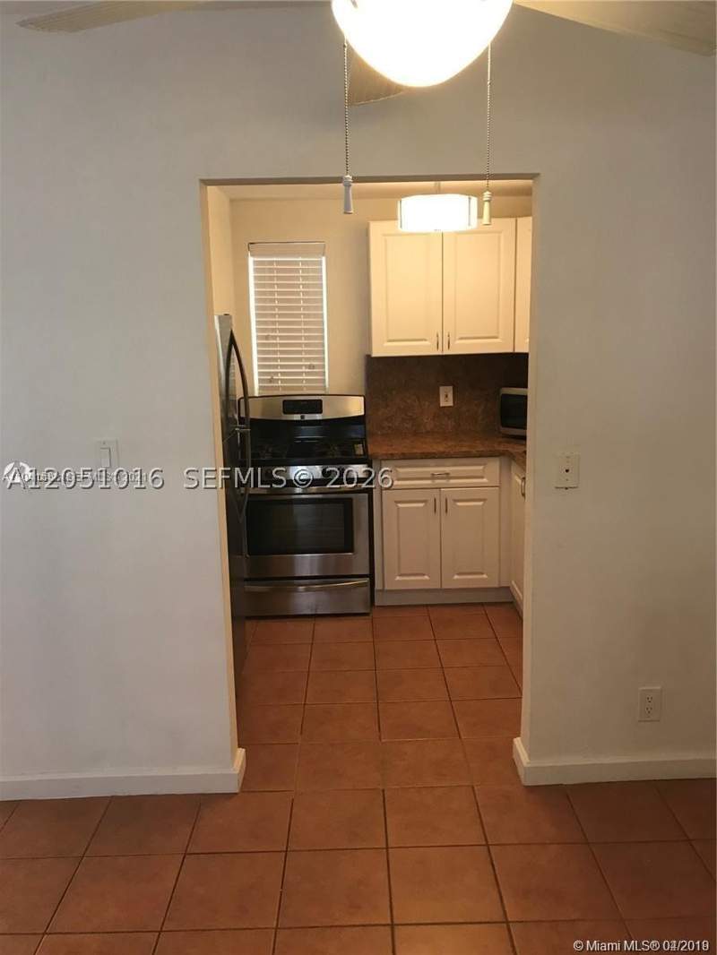 0 bedroom Condominium at 6715 N Kendall Dr 707, Villas Of Pinecrest Condo, Pinecrest — photo 5