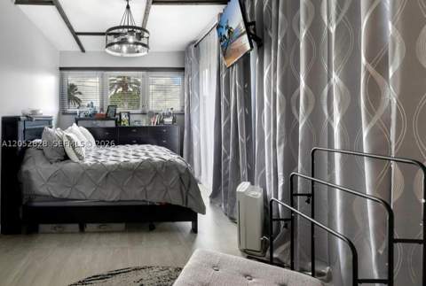 6145 W 6th Ave, Hialeah FL - photo 10 of 24