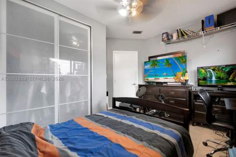 6145 W 6th Ave, Hialeah FL - photo 15 of 24