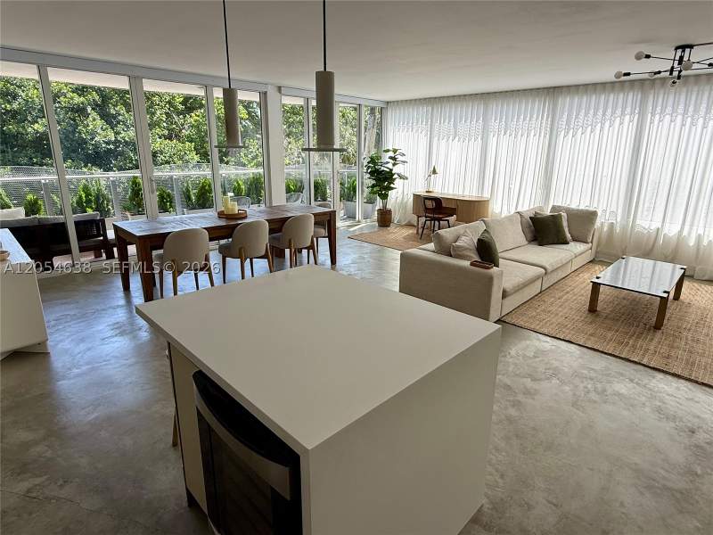 2 bedroom Condominium at 2155 Washington Ct 210, Artepark North Condo, Miami Beach — photo 2