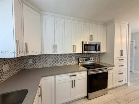 6320 SW 24th St, Miami FL - photo 18 of 46
