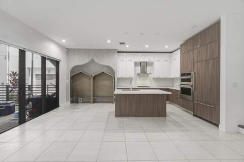 8272 NW 44th Terrace, Doral FL - photo 19 of 51