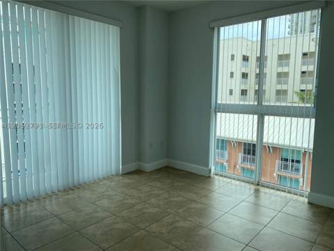 7280 SW 90th St 501, Miami FL - photo 10 of 22