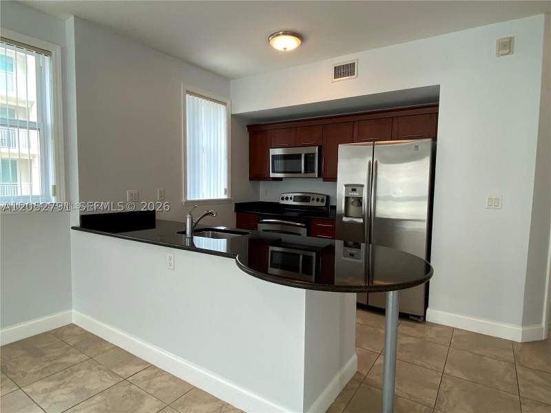 2 bedroom Condominium at 7280 SW 90th St 501, Downtown Dadeland Condo N, Miami — photo 4